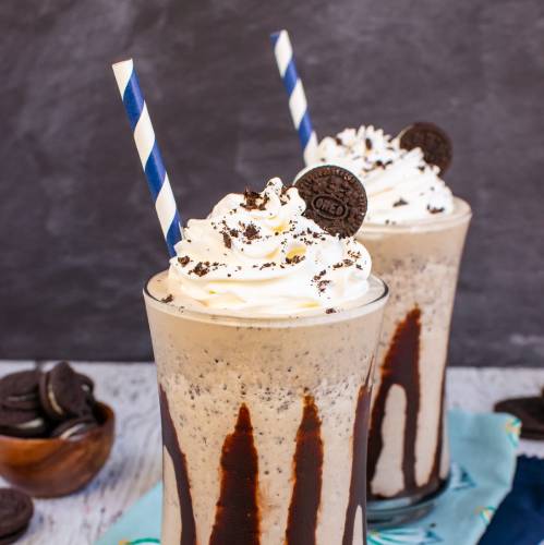 Thick Oreo Cream Milkshake